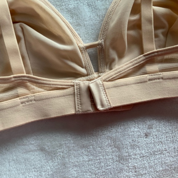 LIVELY The Mesh Trim Maternity/Nursing Bralette - Picture 10 of 13